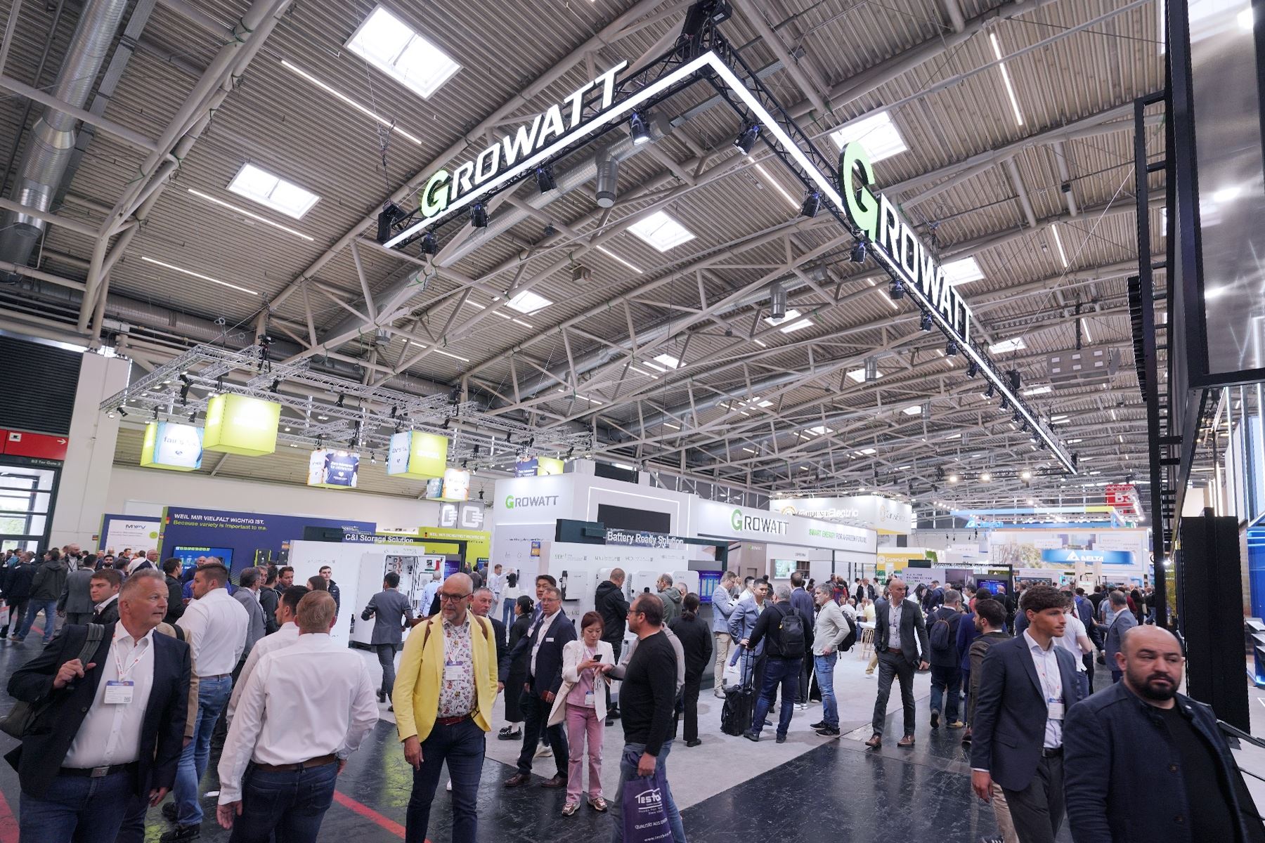 intersolar_2025.jpeg