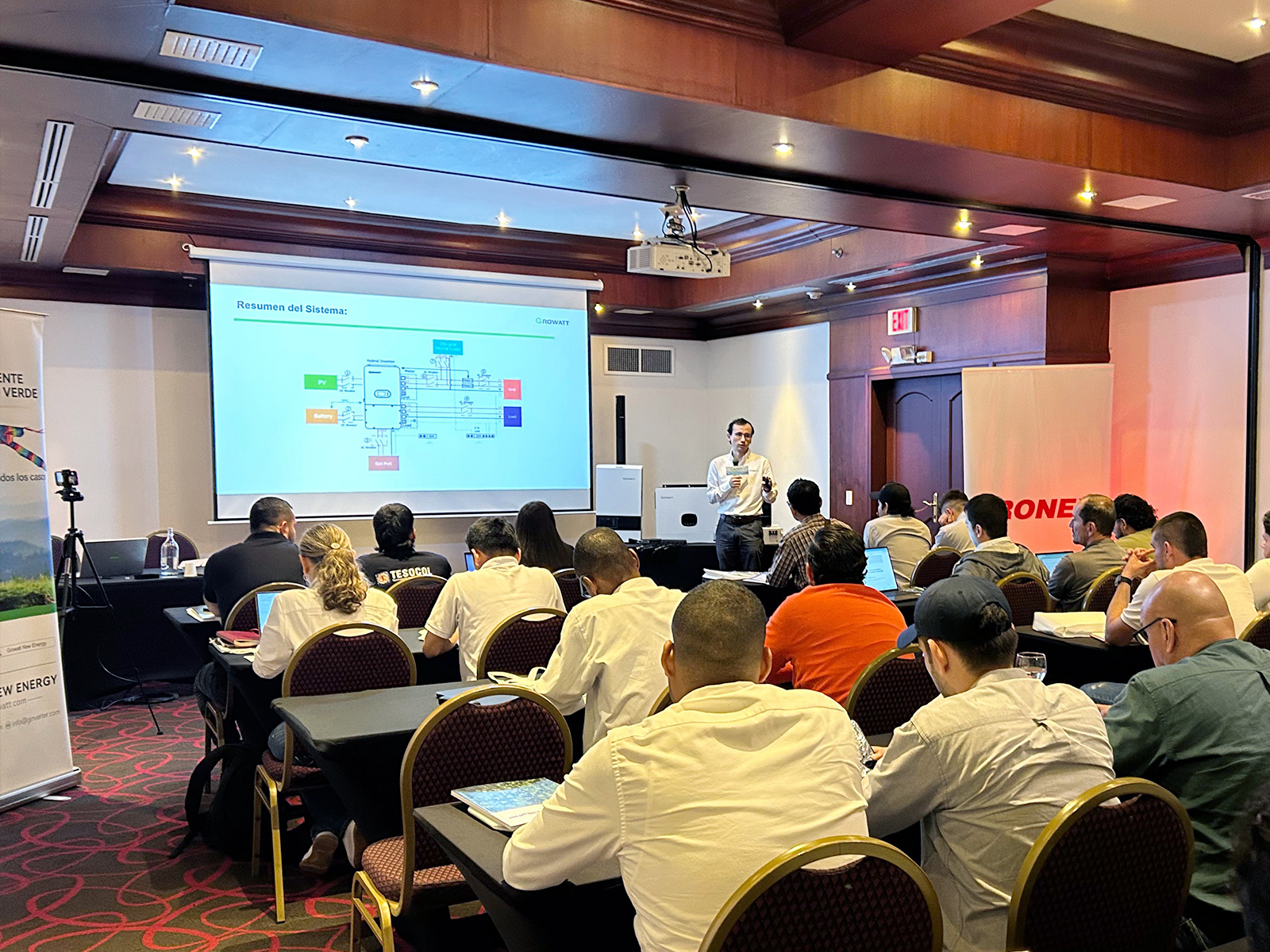 1765509553168067.jpg 20251209-094653.jpg